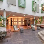Hotel Voco By Ihg The Hague