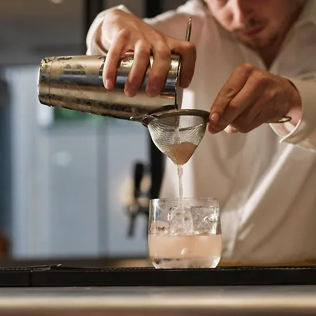 Voco By Ihg Hotel La Haye