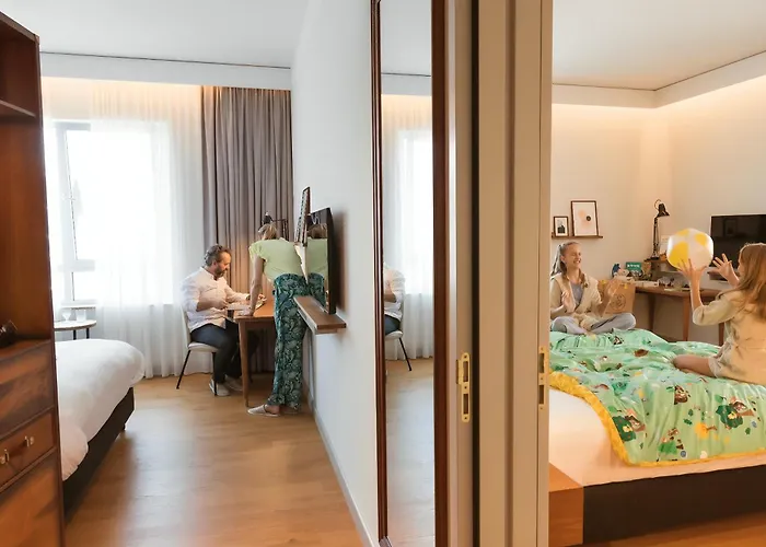 Hotell Voco By Ihg Haag