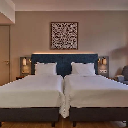 Voco By Ihg 4* Hága