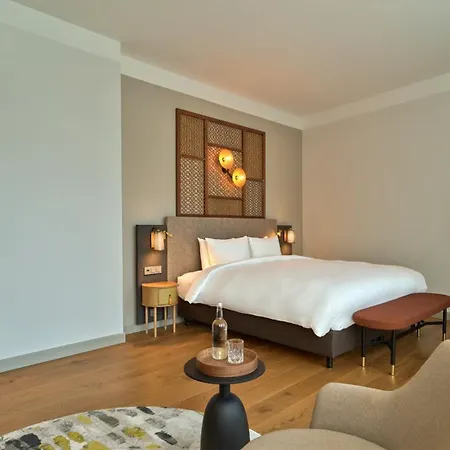 Voco By Ihg 4*