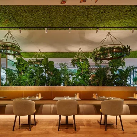 Hotel Voco By Ihg 4*