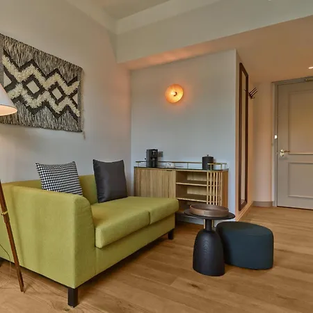 Hotel Voco By Ihg 4*