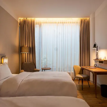 Hotel Voco By Ihg Haag