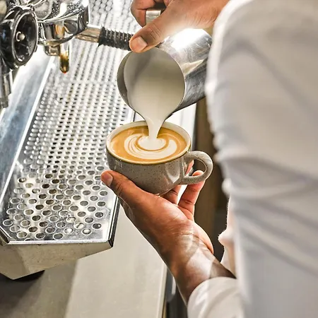 Hotel Voco By Ihg 4*