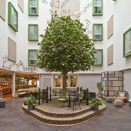 Hotel Voco By Ihg Haag