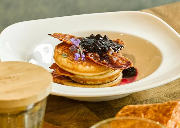 Hotel Voco By Ihg 4*