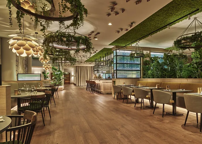 Voco By Ihg Hotel L'Aia